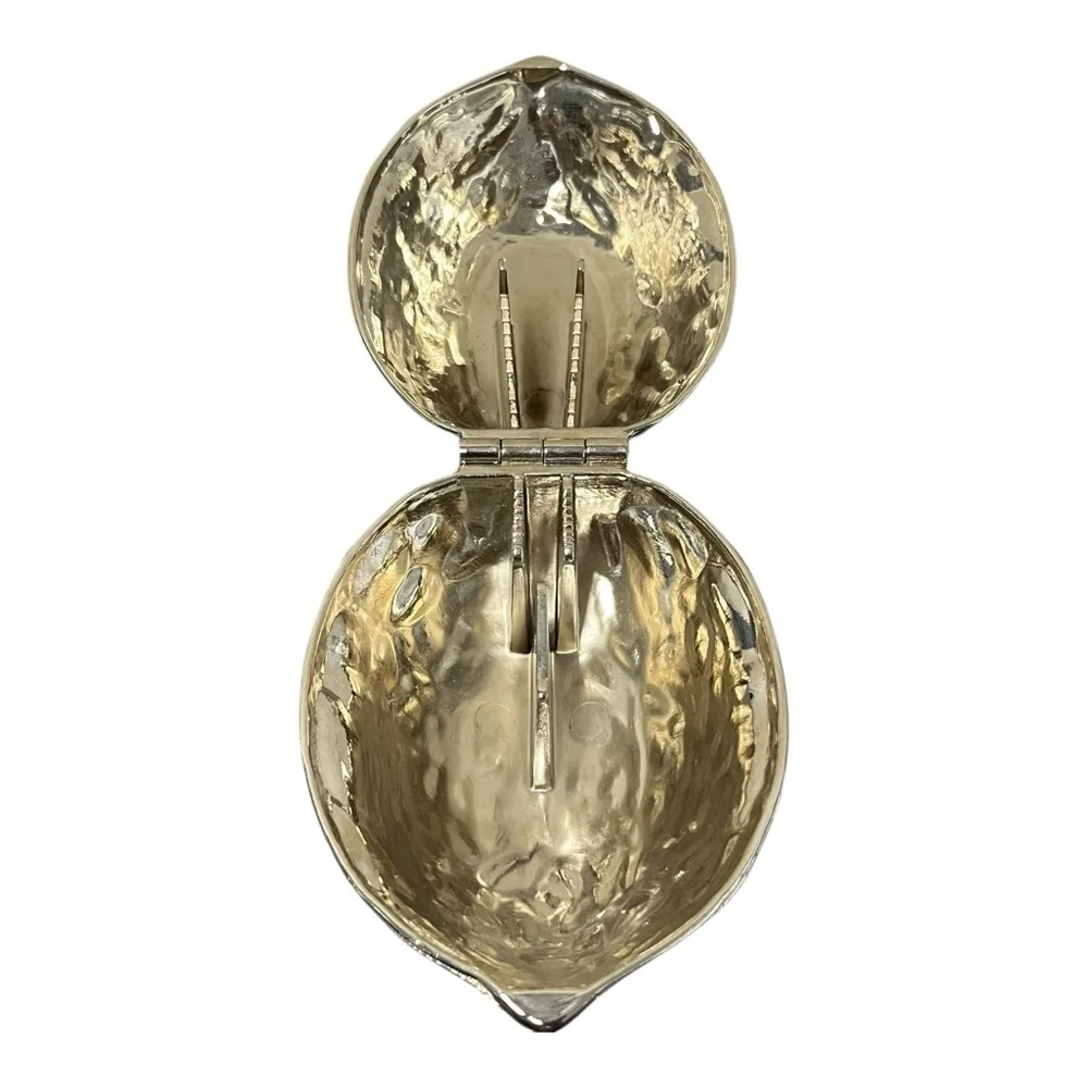 VTG HOME Charming Silver Nut-Shaped Nut Cracker